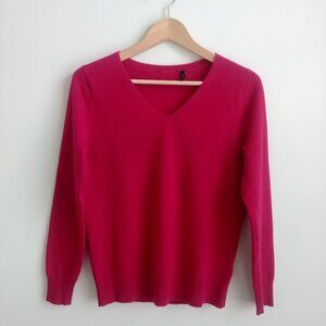 Theory 100% cashmere sweater deep pink magenta Medium V neck